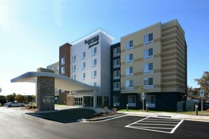 Гостиница Fairfield Inn & Suites by Marriott Raleigh Capital Blvd. i-540 в Роли