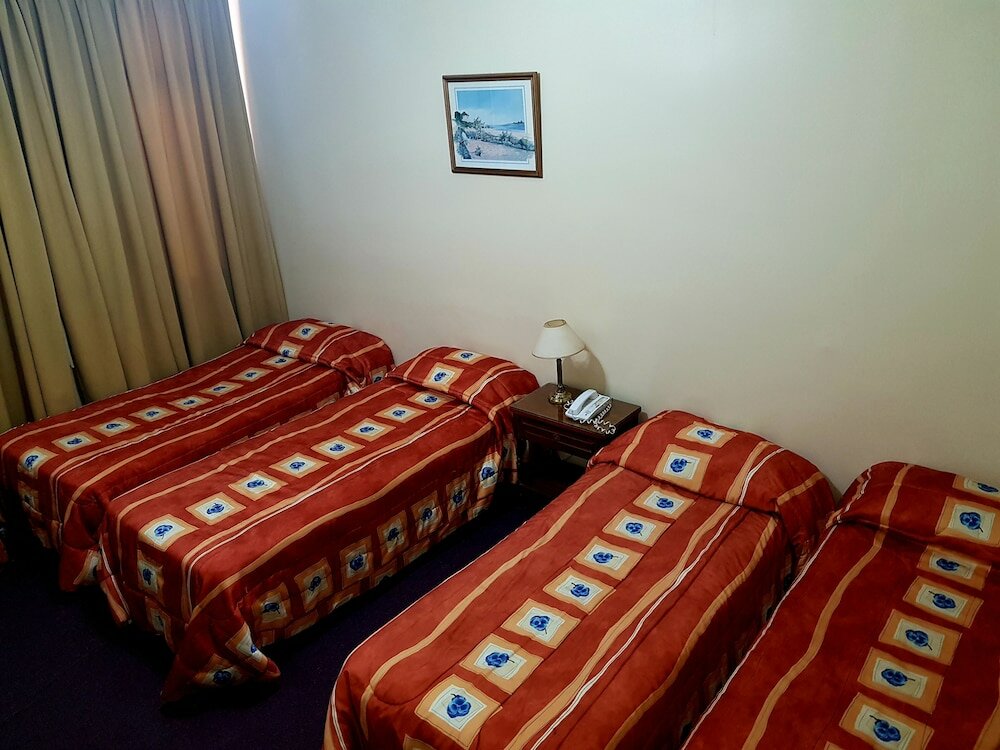 Фото Regis Orho Hotel