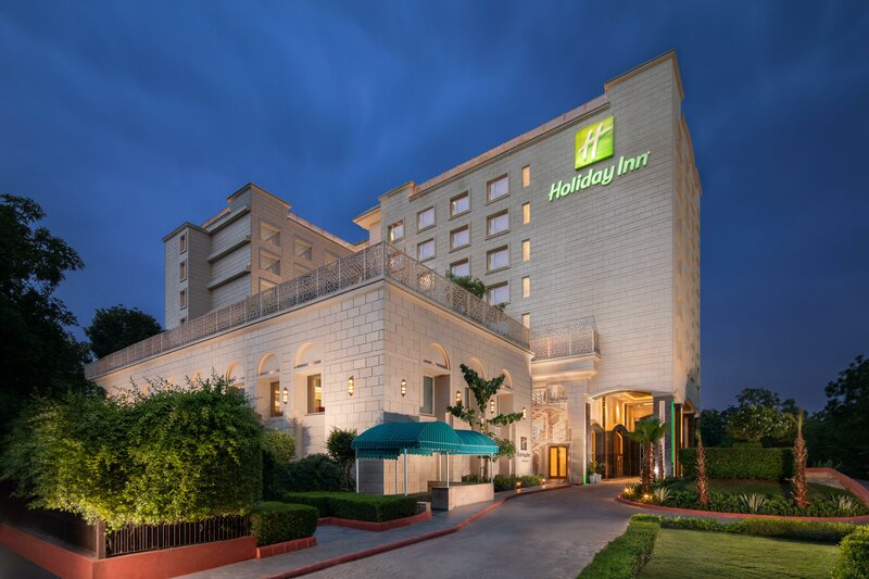 Гостиница Holiday Inn Agra MG Road, an Ihg Hotel в Агре
