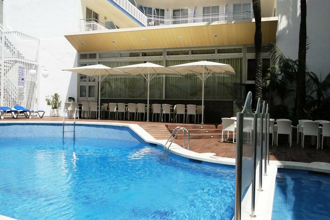 Фото Hotel Miami Calella