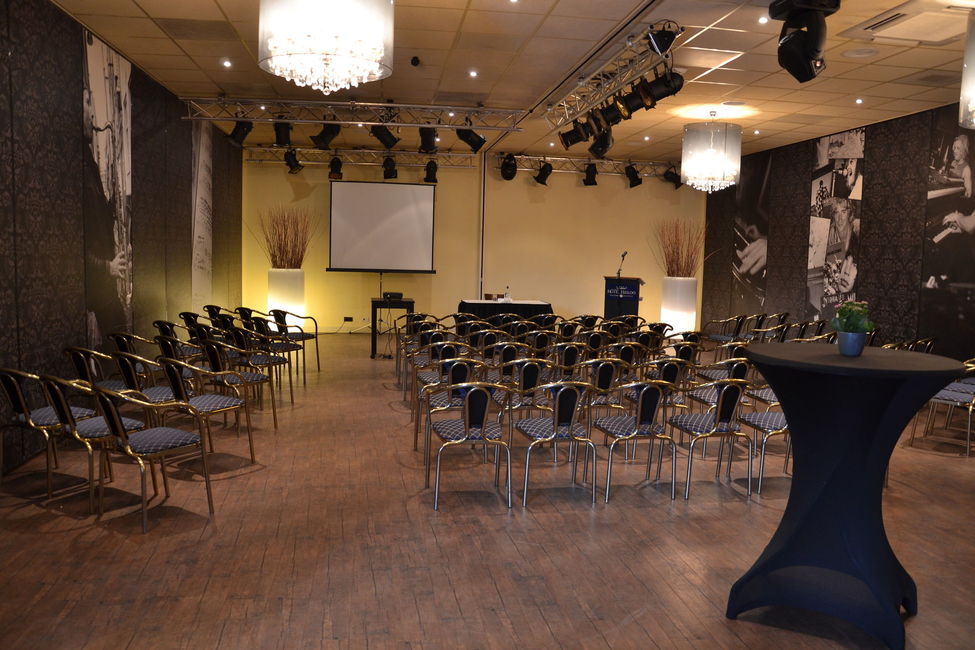 Фото Fletcher Hotel-Restaurant Heiloo