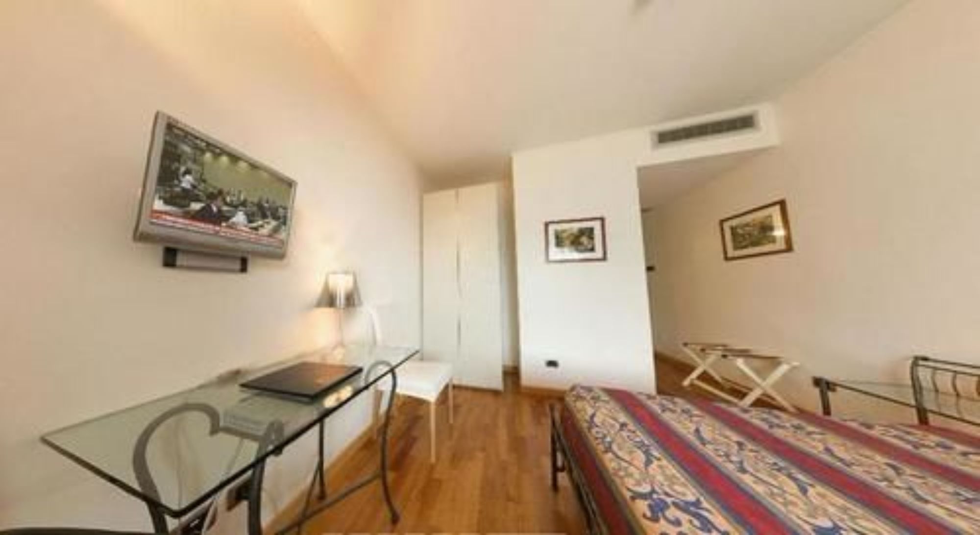 Фото Hotel Bellagio