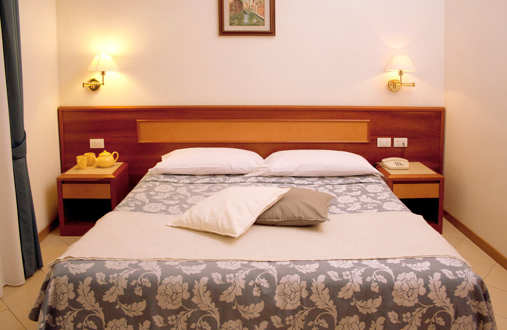 Фото Hotel Bonifacio