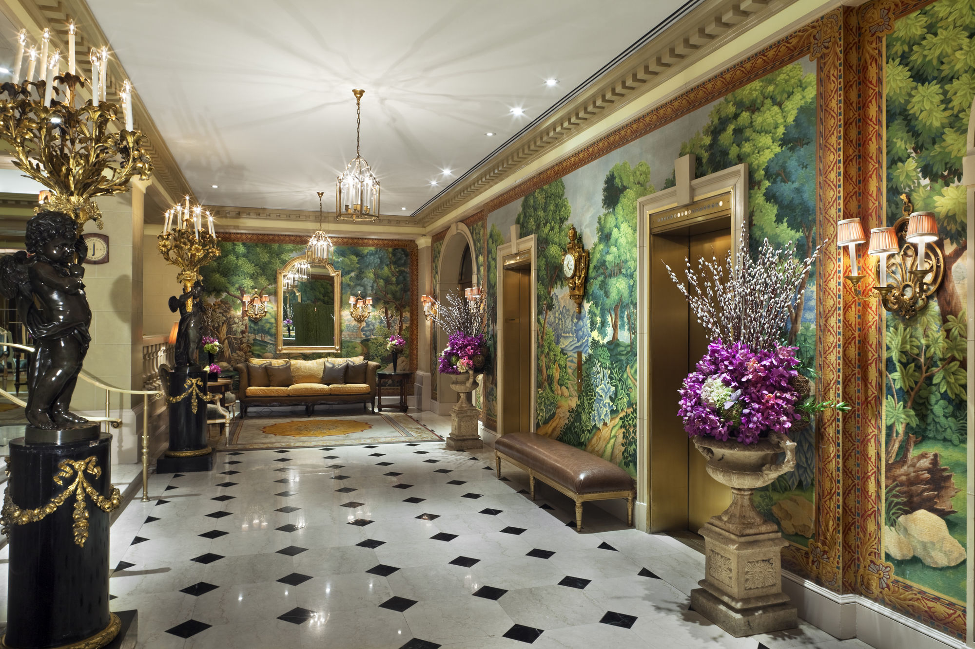 Фото Hotel Plaza Athenee
