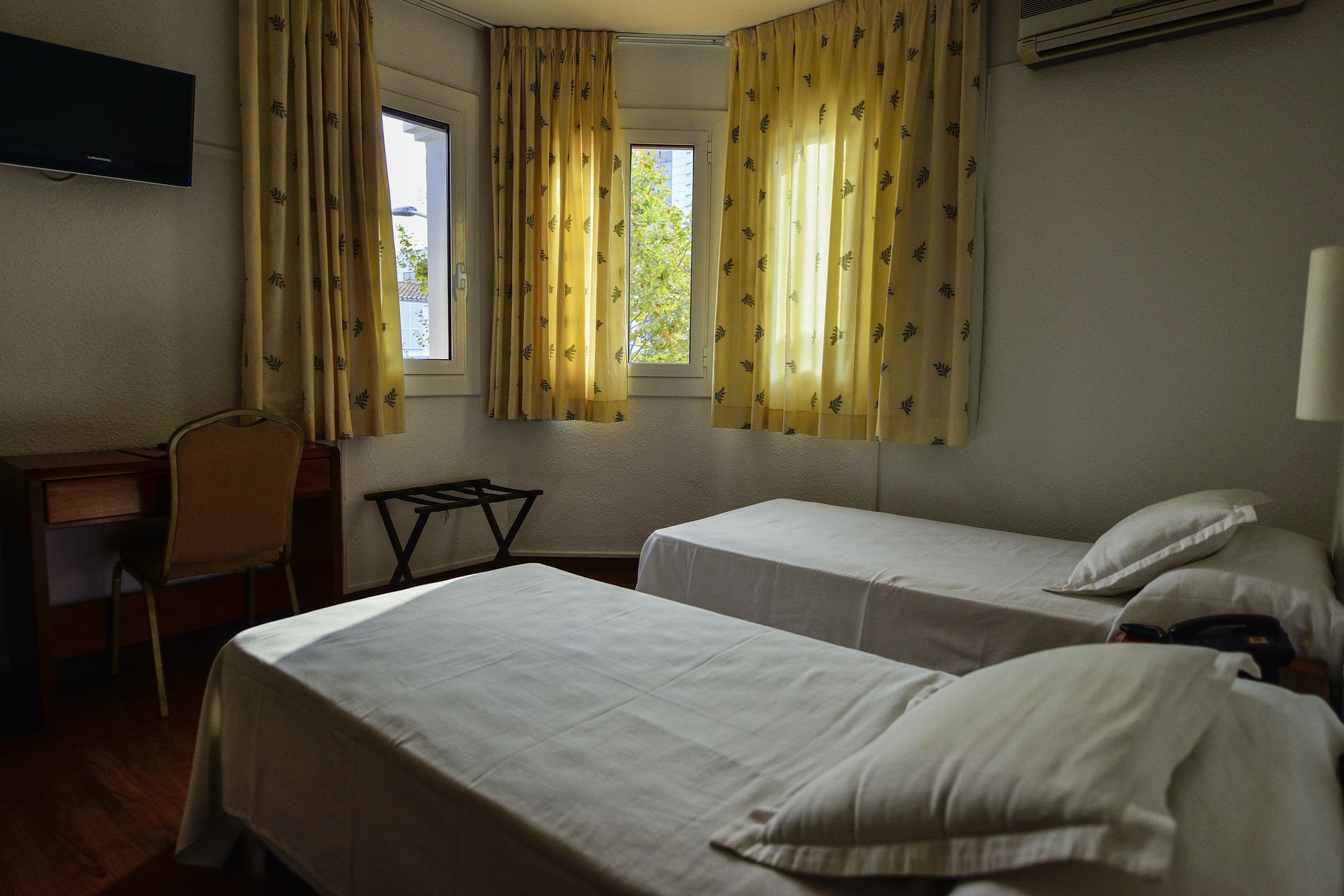 Фото Hotel Capri