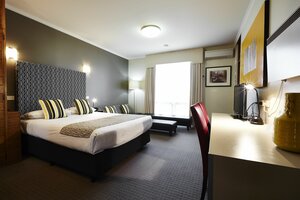 Sovereign Park Motor Inn (Victoria, Ballarat), hotel