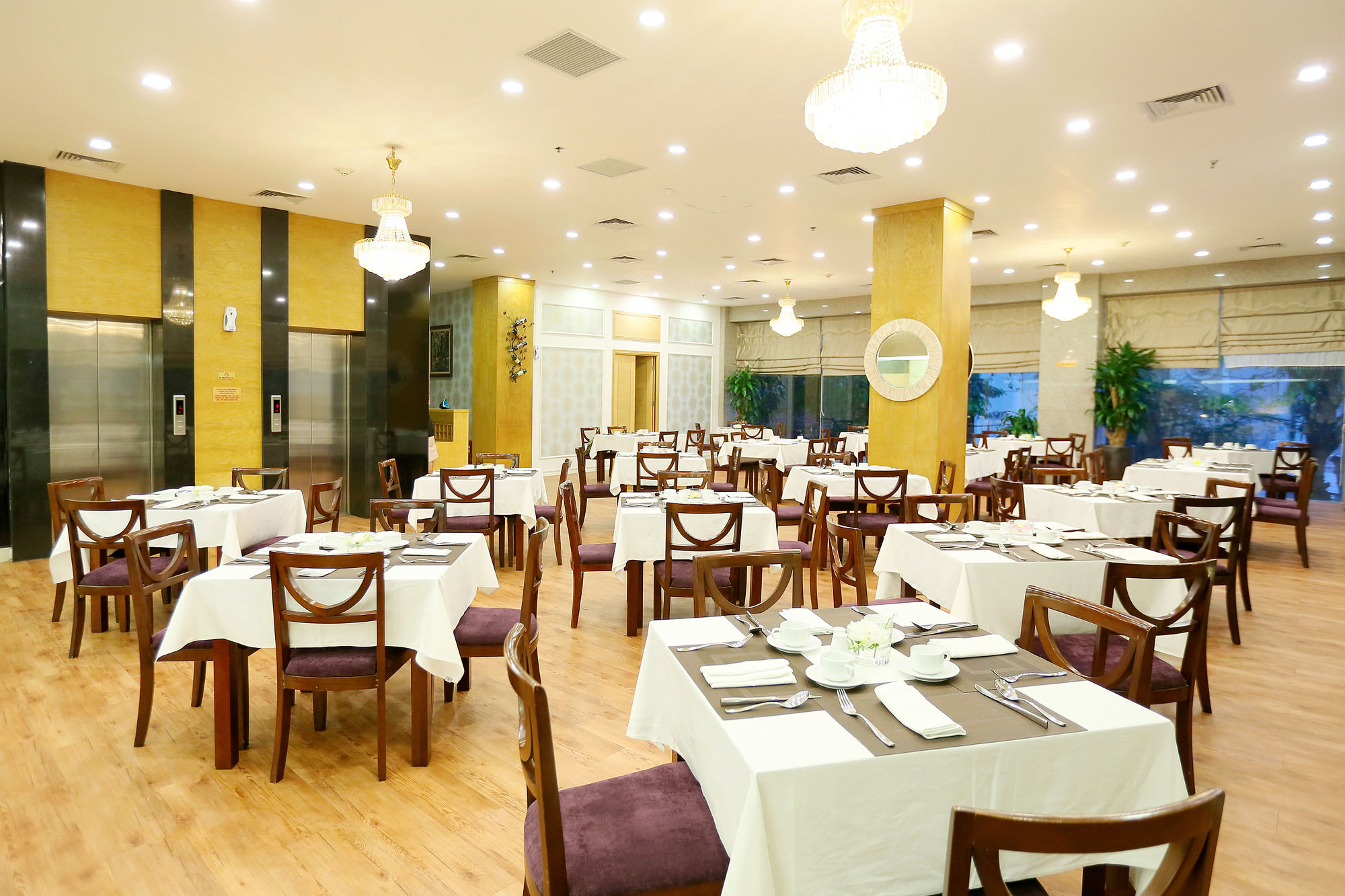 Фото La Casa Hanoi Hotel