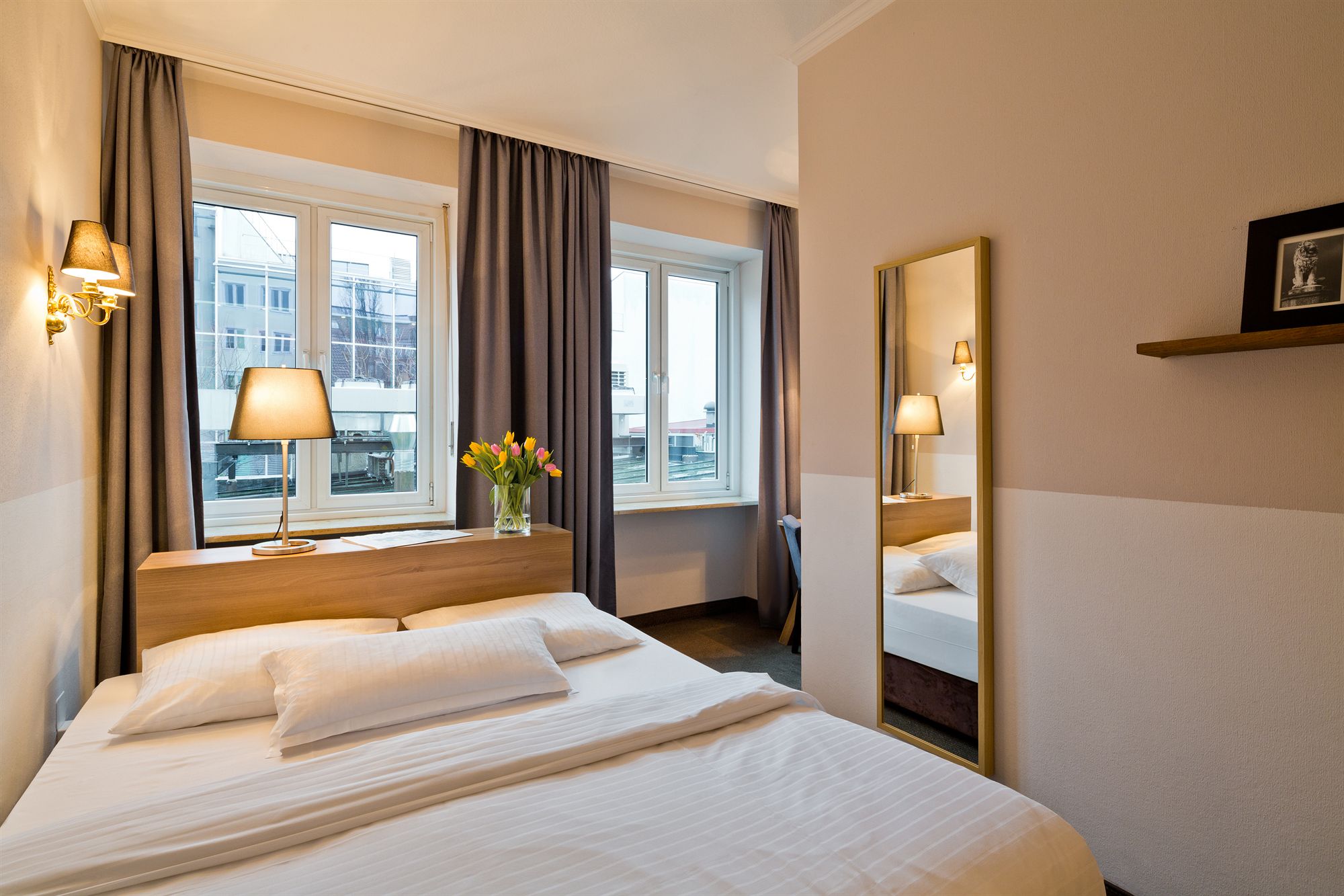 Фото отеля 3