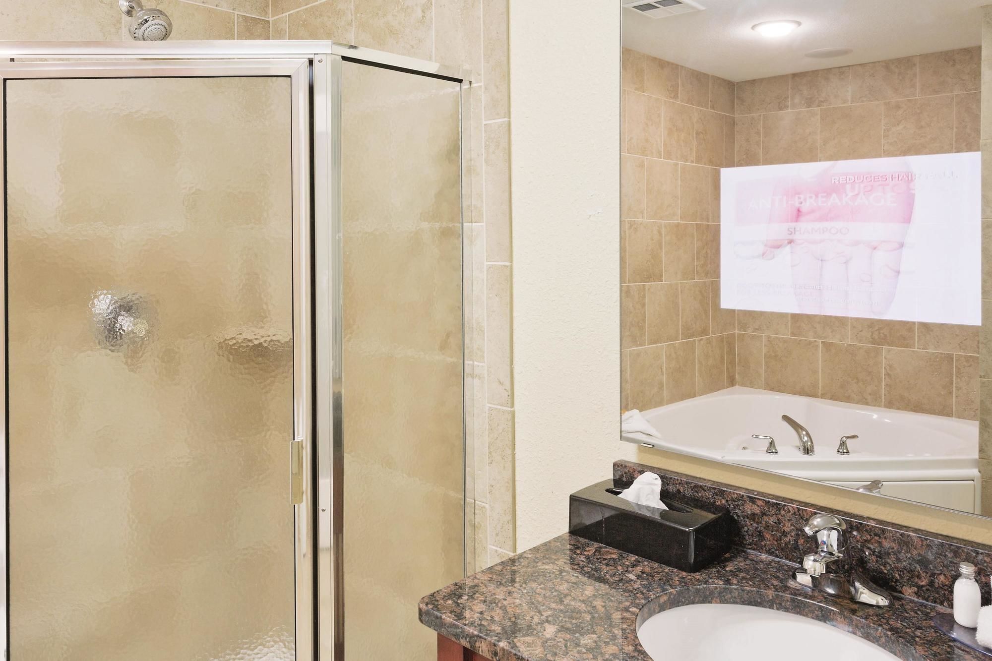 Фото Highland Suites