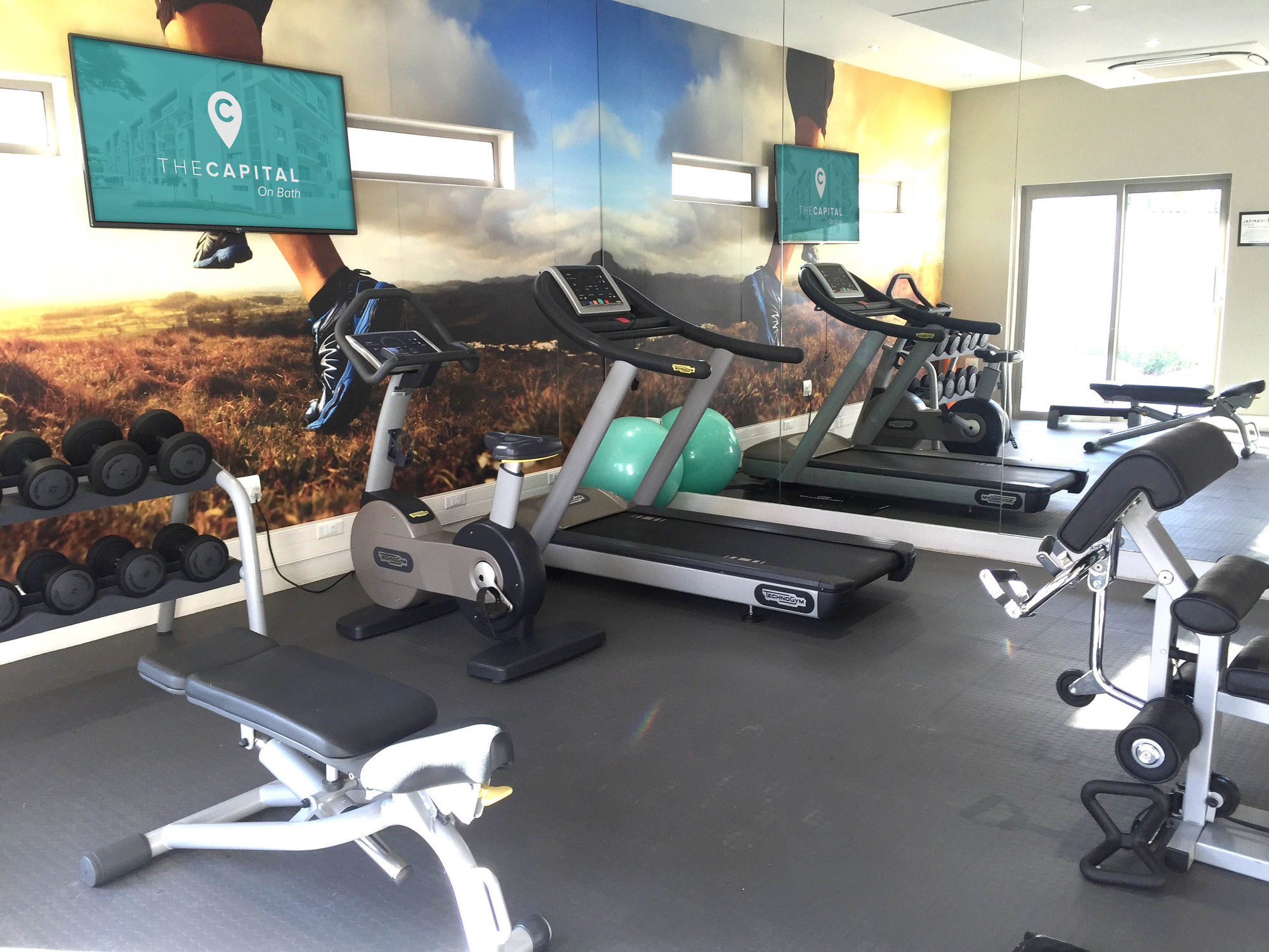 Фото The Capital on Bath