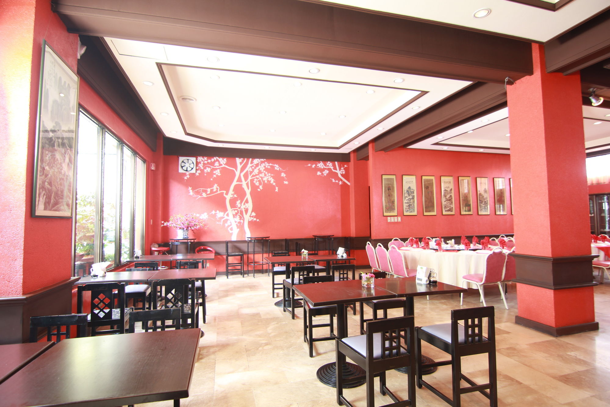 Фото Hotel Supreme