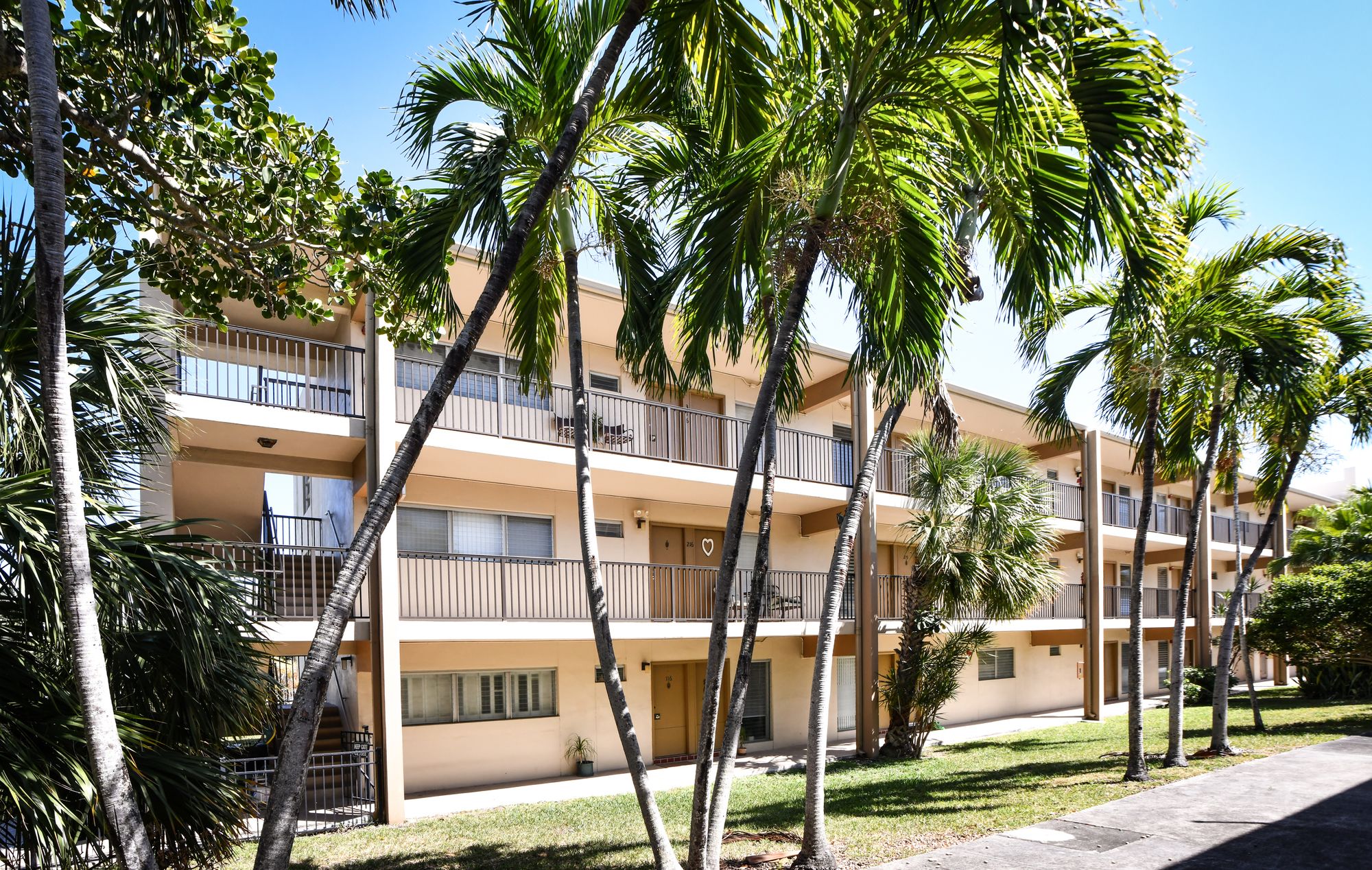 Фото Artrageous on the river by RocketSTAY