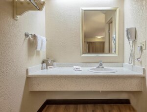 Гостиница Red Roof Inn Indianapolis South