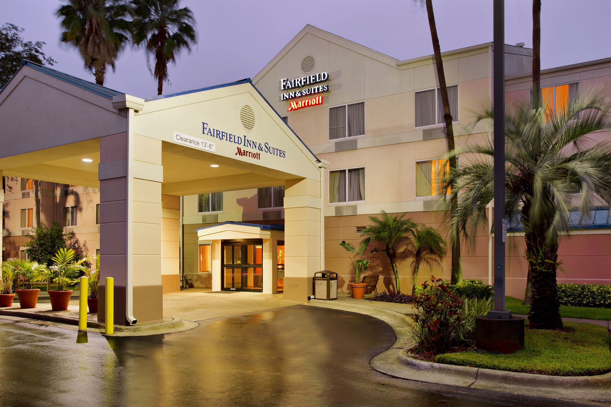 Фото Fairfield Inn and Suites by Marriott Tampa Brandon