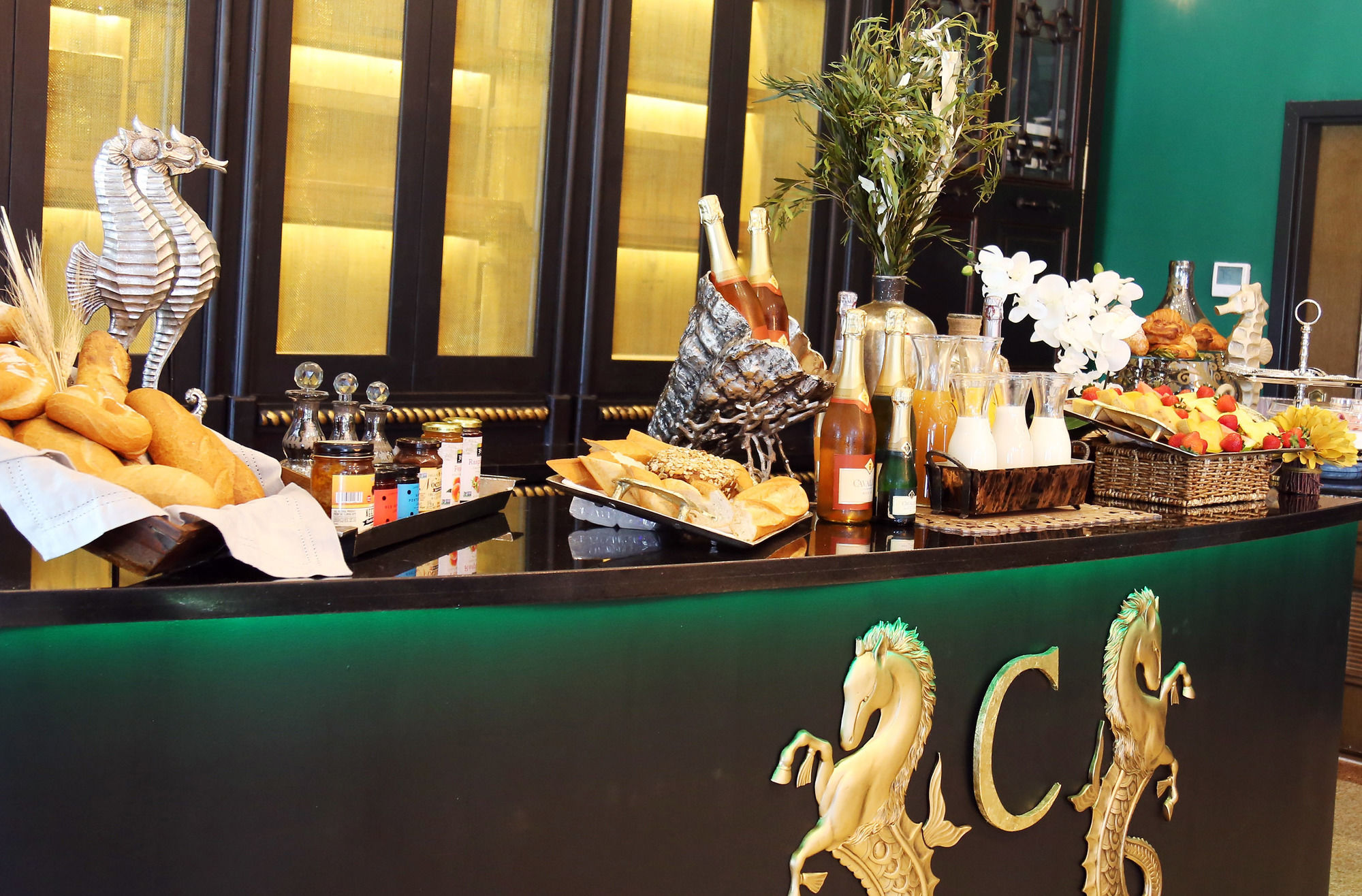 Фото Cavalier Hotel South Beach