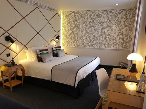 Внешний вид отеля Hotel Jardin Le Brea в Париже, фото 2