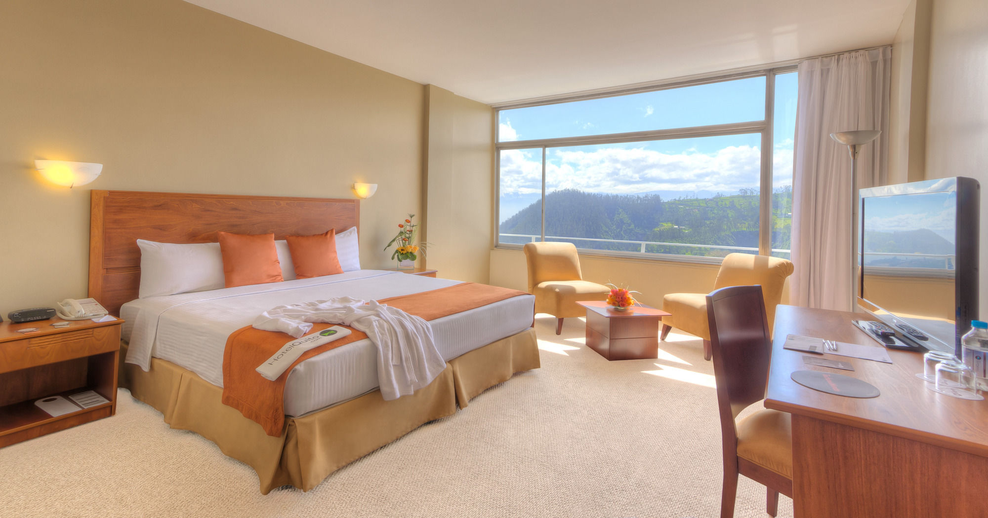 Фото Hotel Quito