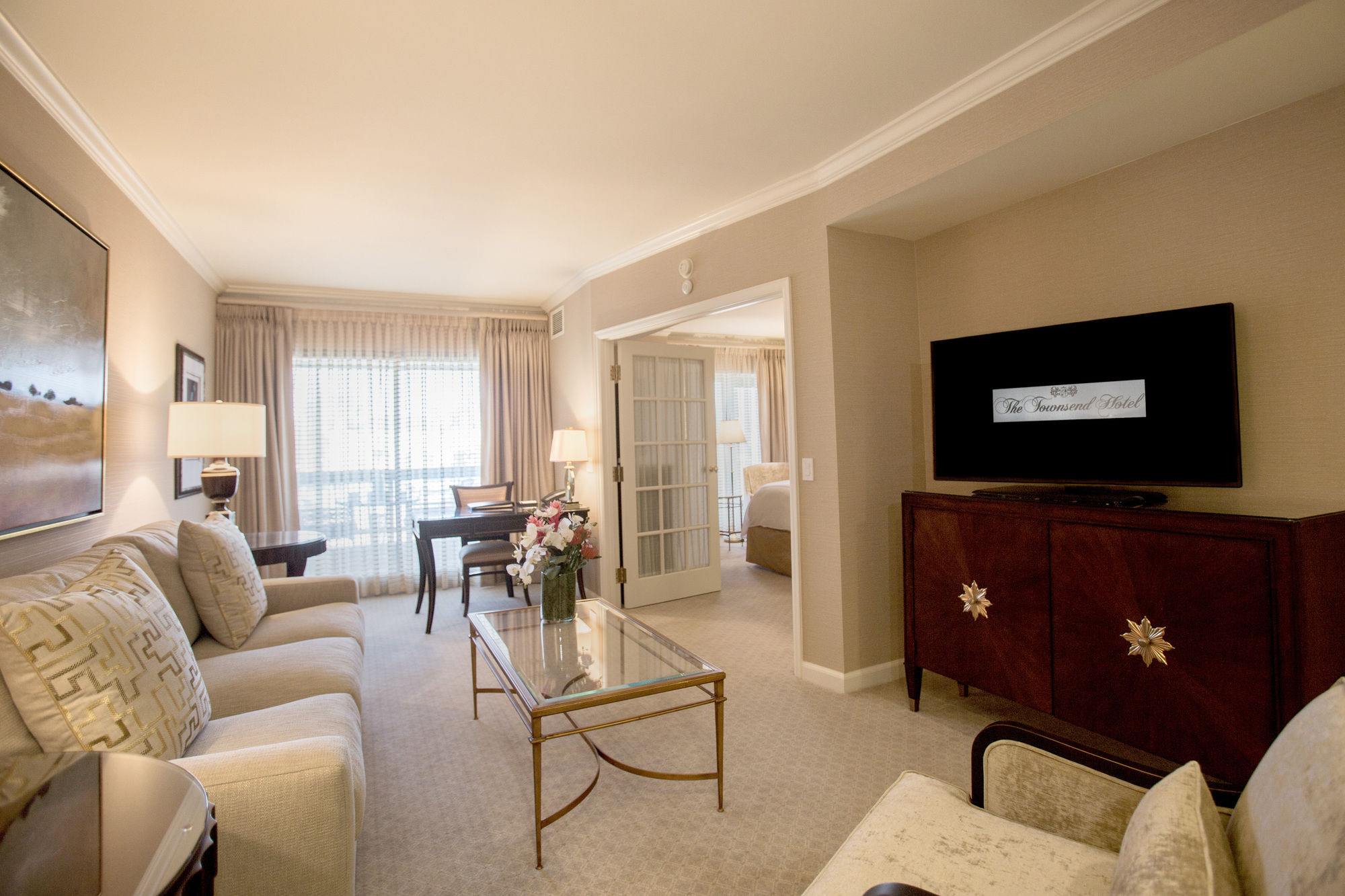 Фото The Townsend Hotel