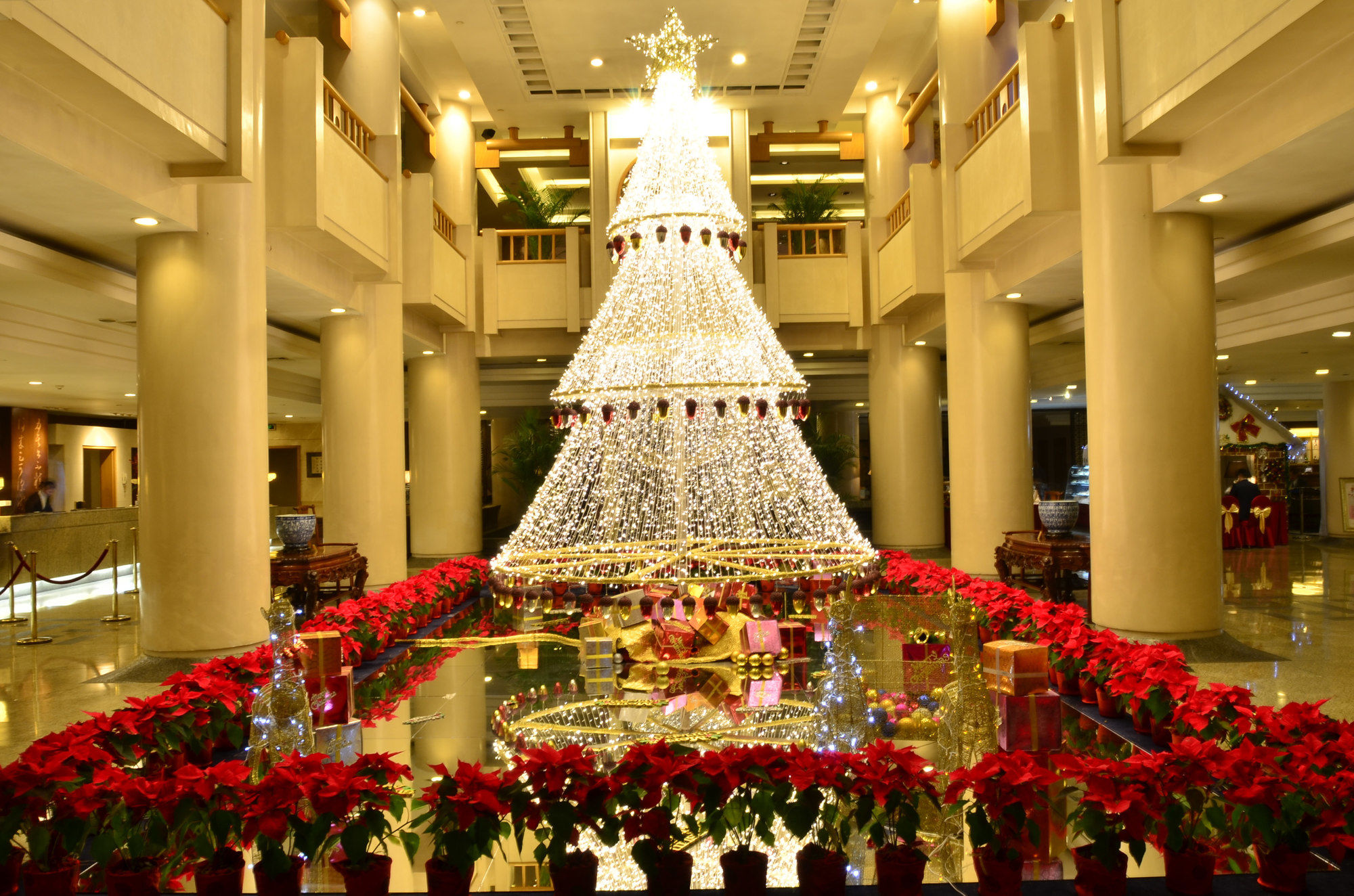 Фото Zhejiang Narada Grand Hotel