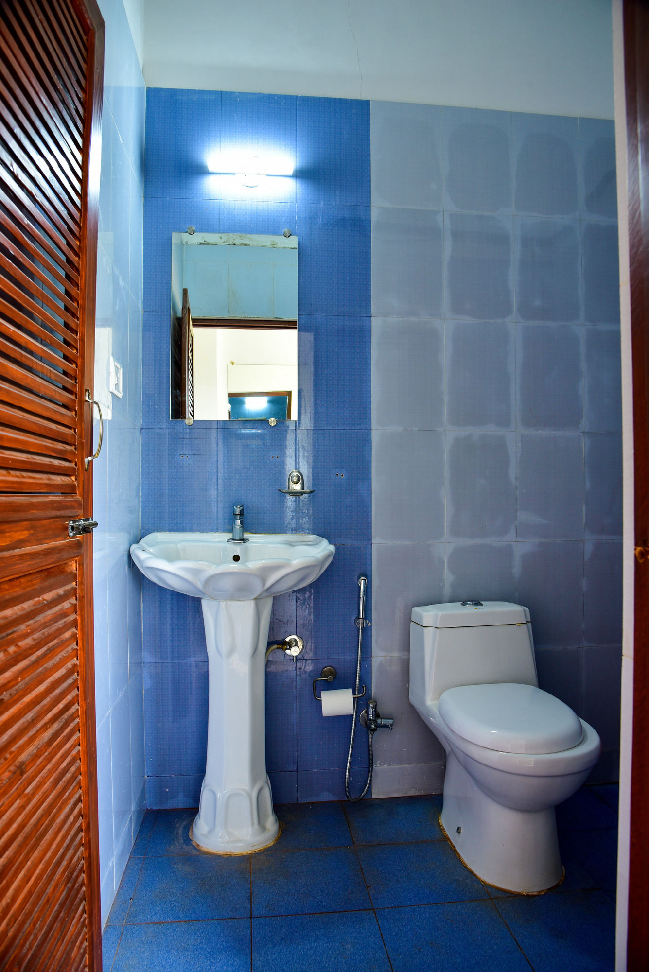 Фото La Vaiencia Beach Resort