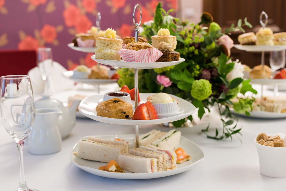 Фото Leopold Hotel