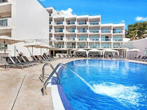 Внешний вид отеля Aparthotel Paguera Beach в Кальвии, фото 4