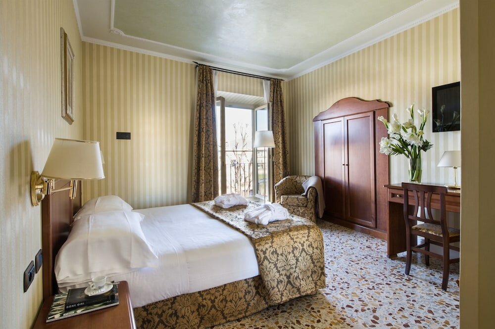 Фото Hotel Silla