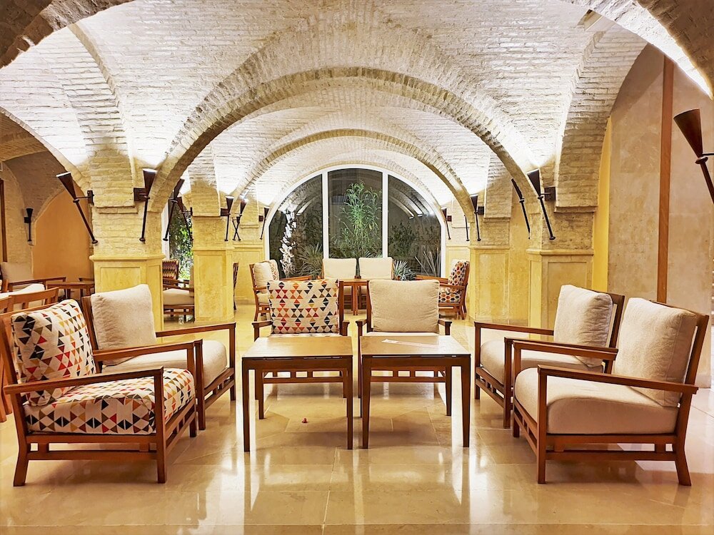 Фото Hotel Ras El Ain