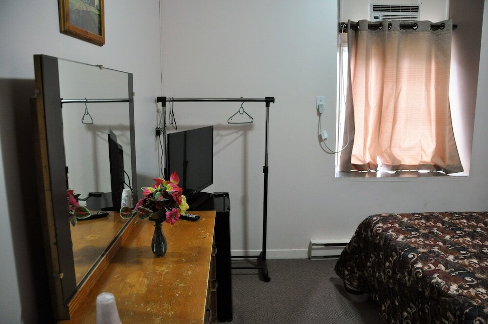 Фото Hôtel Ste-Catherine