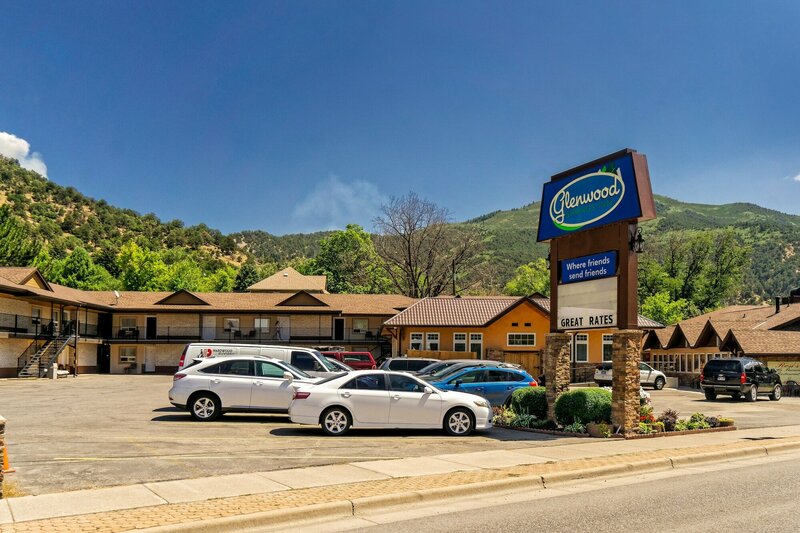 Гостиница Glenwood Springs Inn в Гленвуд Спрингс