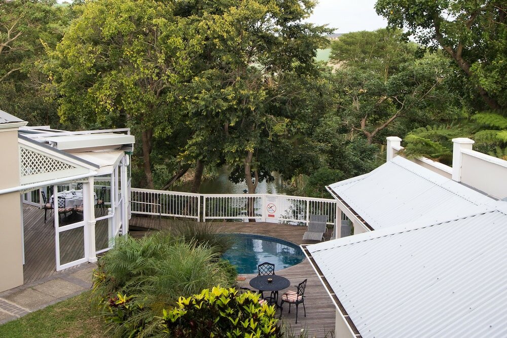 Фото Quarry Lake Inn