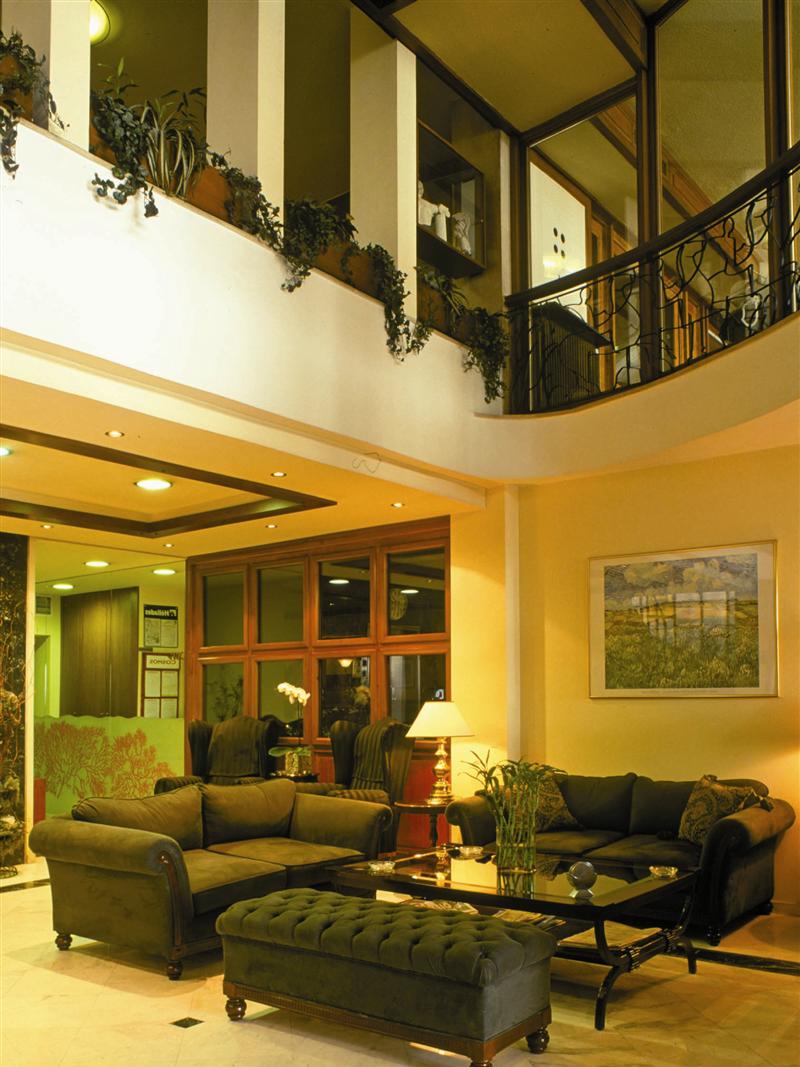 Фото Coral Hotel Athens