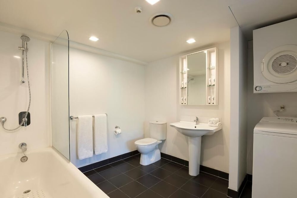 Фото Quest Ponsonby