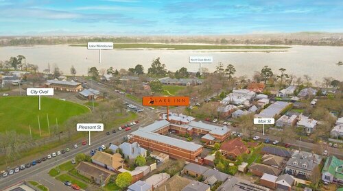 Гостиница Lake Inn Ballarat в Балларате