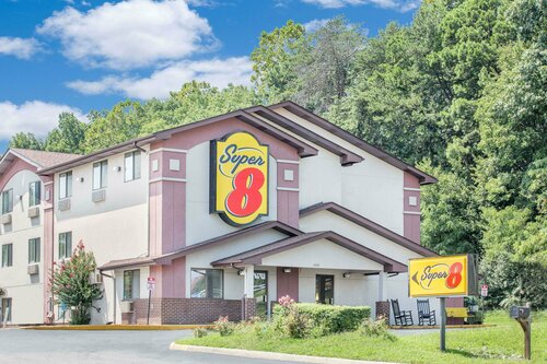 Гостиница Super 8 by Wyndham Roanoke Va в Роаноке
