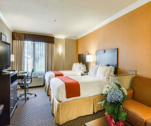 Гостиница Holiday Inn Express Castro Valley - East Bay, an Ihg Hotel