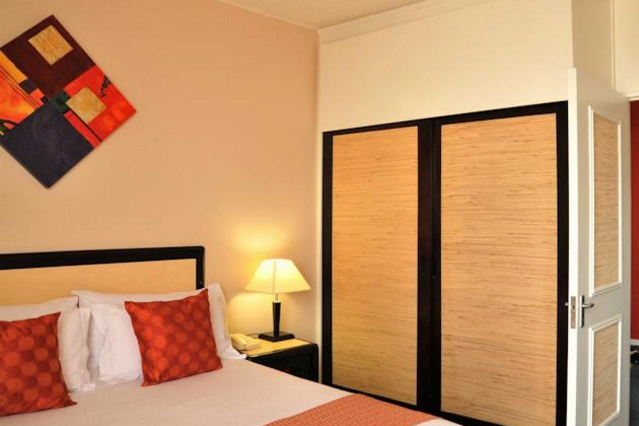 Фото ANEW Hotel Parktonian Johannesburg