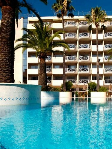 Гостиница AC Hotel Ambassadeur Antibes  Juan les Pins в Антибе
