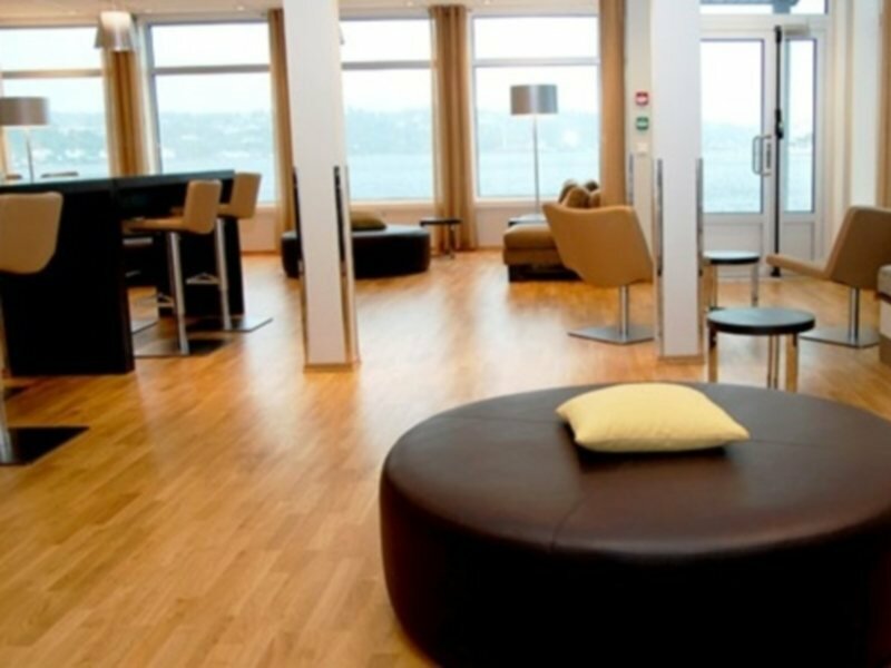 Фото Clarion Hotel Tyholmen Arendal