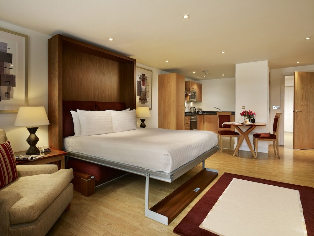 Фото Marlin Apartments London Bridge - Empire Square