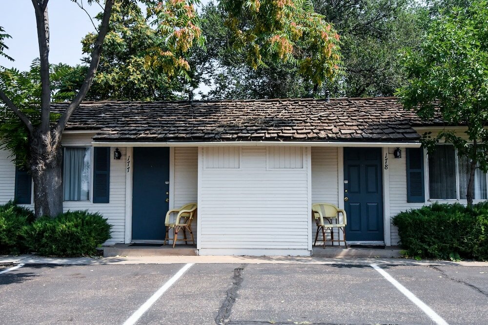 Фото Parry Lodge