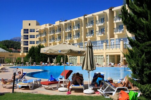 Гостиница AQI Hydros Club в Кемере