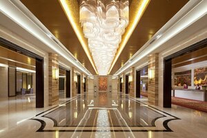 Гостиница Regal Airport Hotel Xian