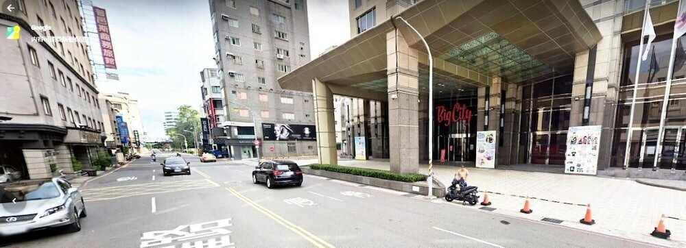 Фото Puyisy Business Hotel