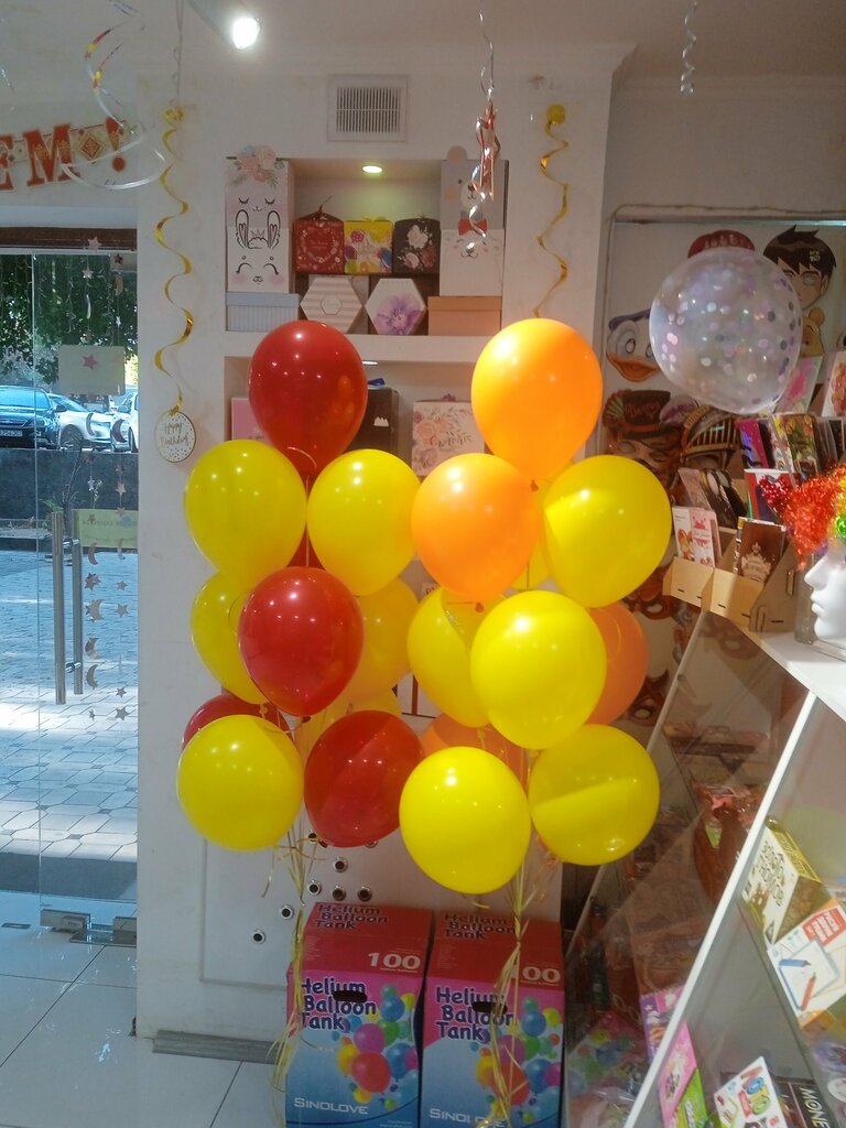 Grocery Holiday Empire, Tashkent, photo