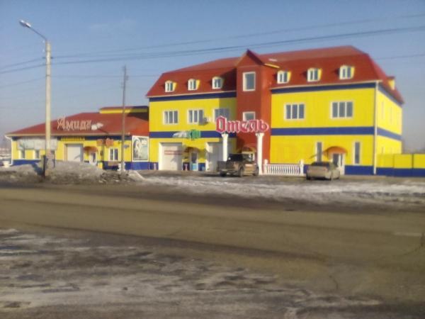 Фото отеля 2