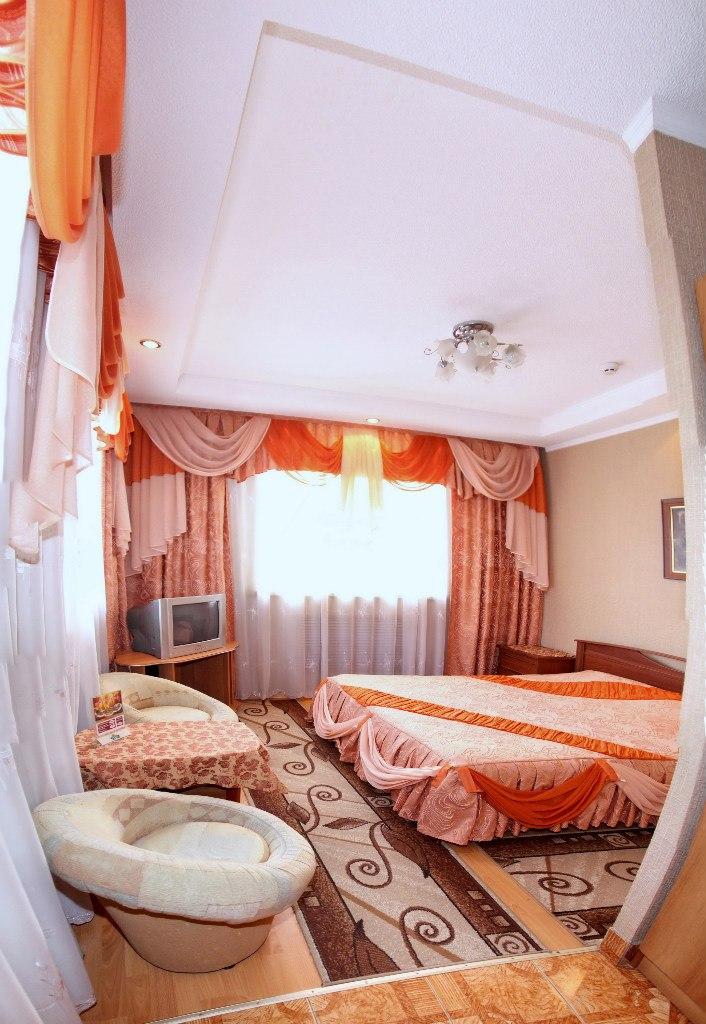 Фото отеля 2