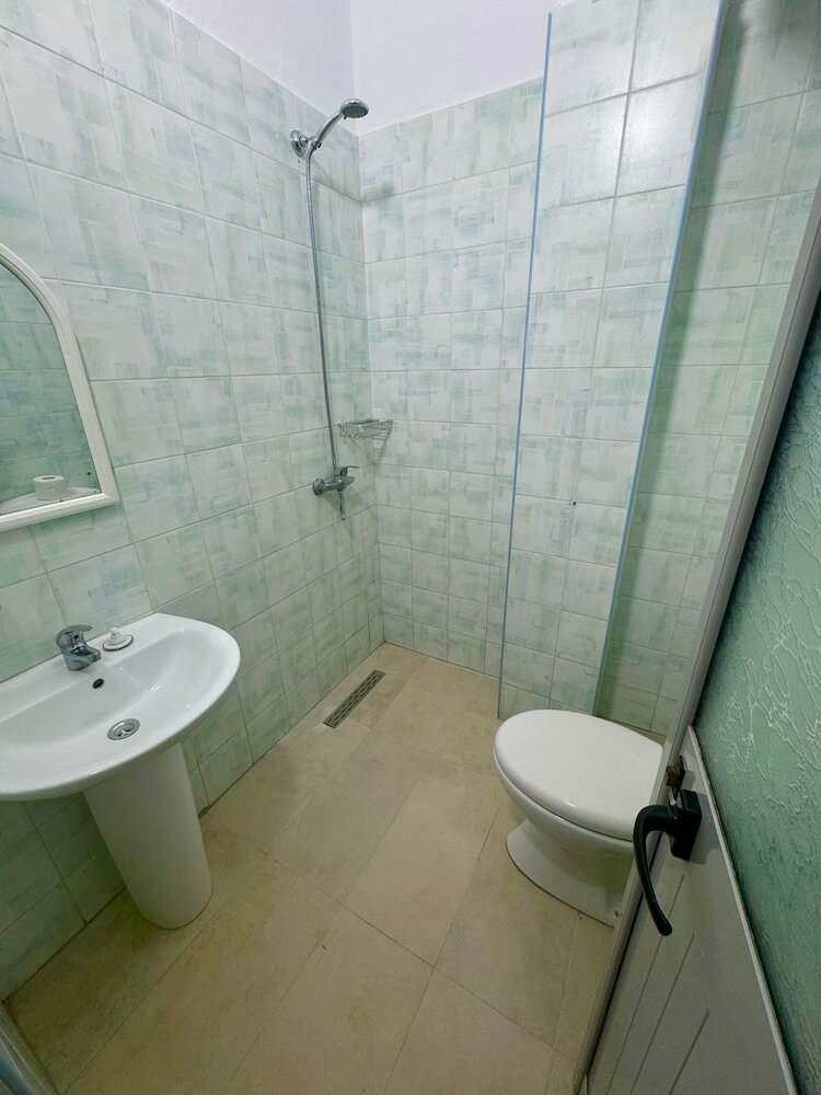 Фото Hotel Drita's