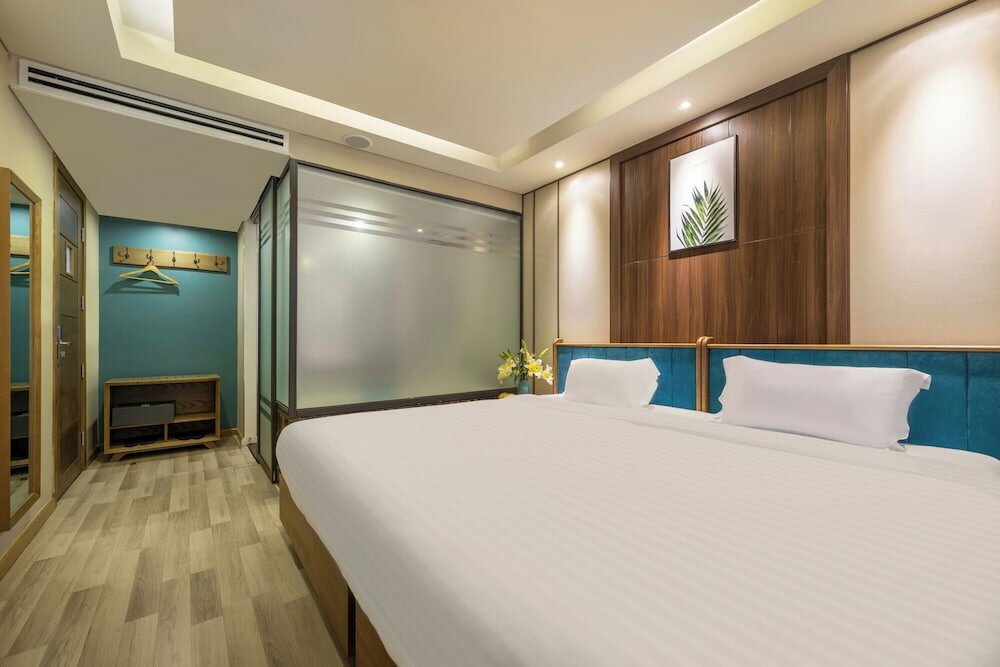 Фото Brilliant Majestic Hotel