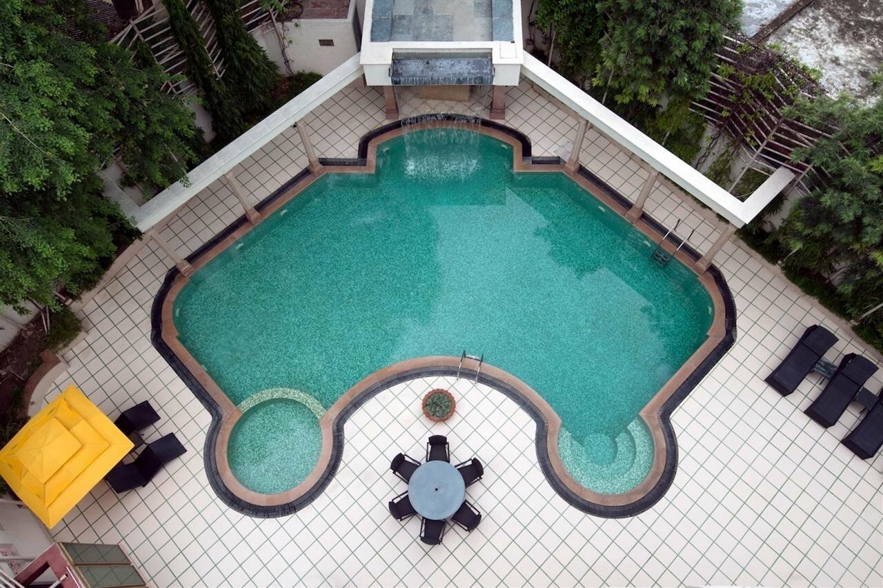 Фото Howard Plaza The Fern